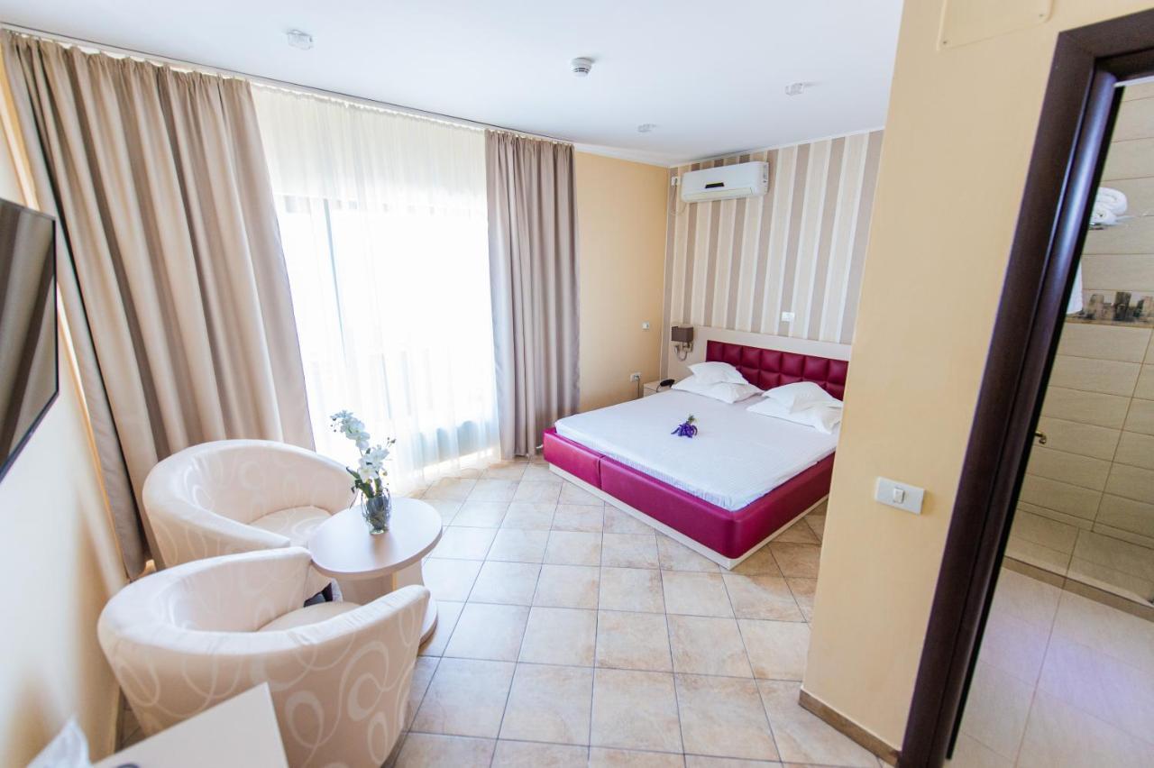 Hotel Prestige มามายา ภายนอก รูปภาพ