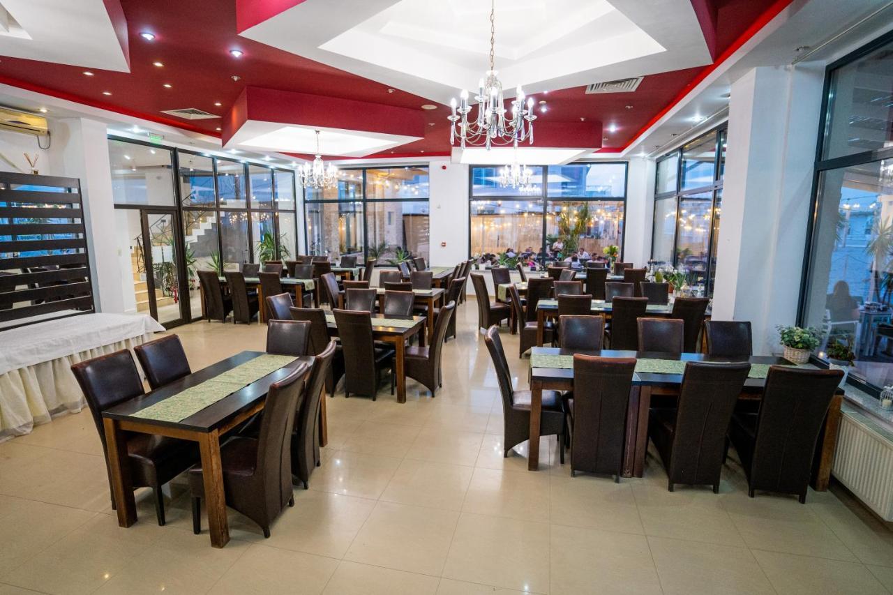 Hotel Prestige มามายา ภายนอก รูปภาพ