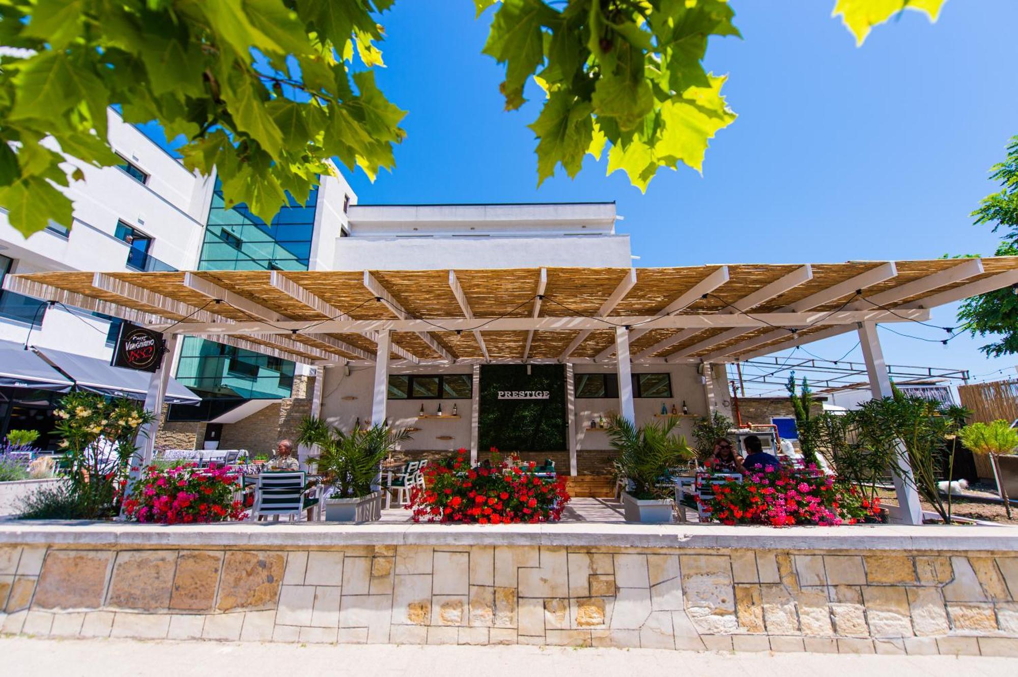 Hotel Prestige มามายา ภายนอก รูปภาพ